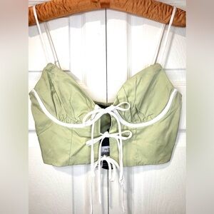White Fox Boutique Living Colour tie front Crop Top – Sage | XS